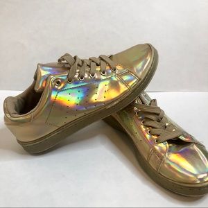 Holographic Sneakers/Metallic Sneakers